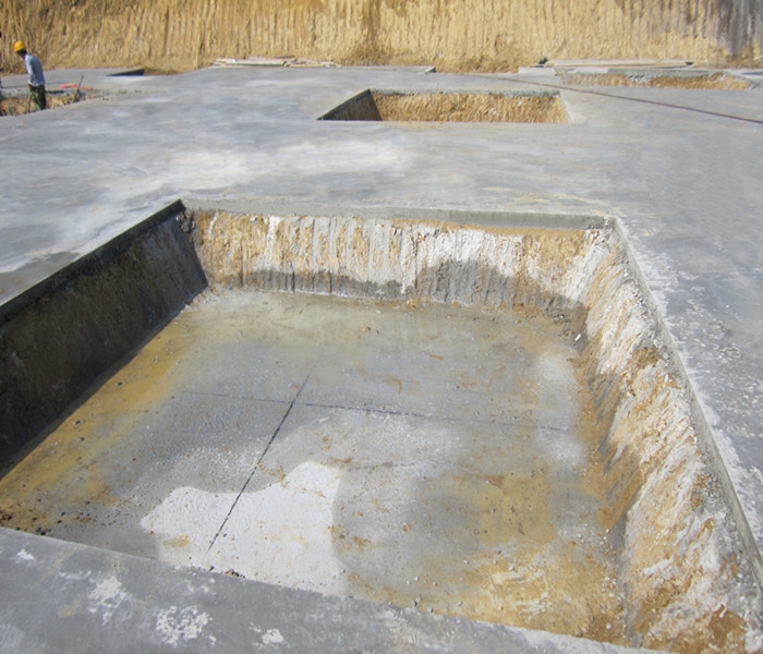 南昌市建筑設(shè)計研究院總部辦公大樓工程筏板基礎(chǔ)下柱墩找平、彈線